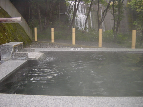 023-2.JPG